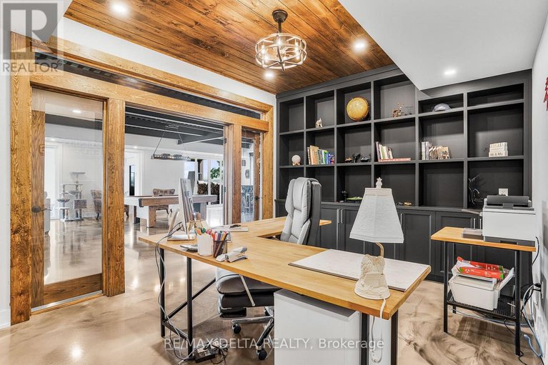 29456390/3815-old-highway-17-road/clarencerockland-twp/clarence-rockland/ontario/K4K1W2_35