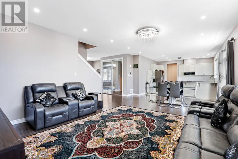 29049398/336-lamarche-avenue/orleans-village/ottawa/ontario/K1C1T1_12