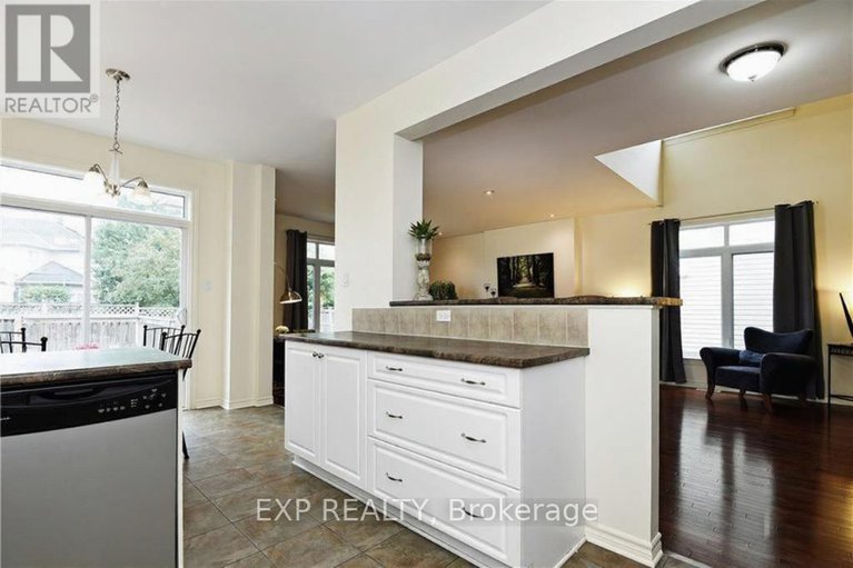 28669421/119-anfield-crescent/barrhaven-east/ottawa/ontario/K2G7B7_11