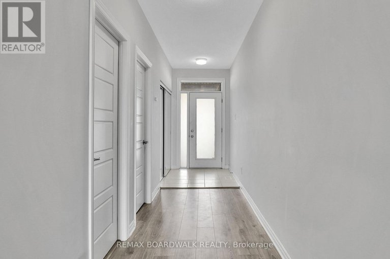 29563577/306-pilot-private/emerald-meadowstrailwest/ottawa/ontario/K2V0S4_9