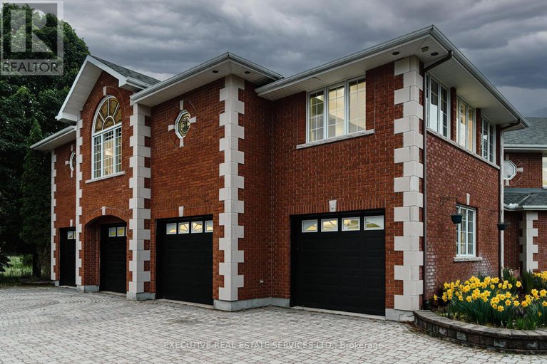 28478516/141-kerry-hill-crescent/dunrobin-shores/ottawa/ontario/K0A1T0_2