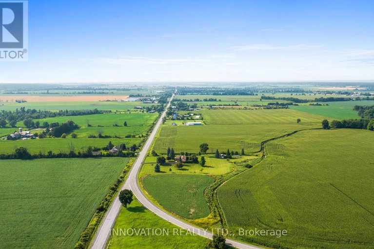 28939972/1332-donald-b-munro-drive/huntley-ward-north-east/ottawa/ontario/K0A1L0_37