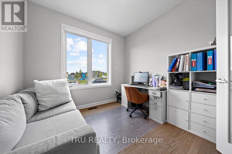 28658323/618-galarneau-way/morgans-grantsouth-march/ottawa/ontario/K2W0M1_27