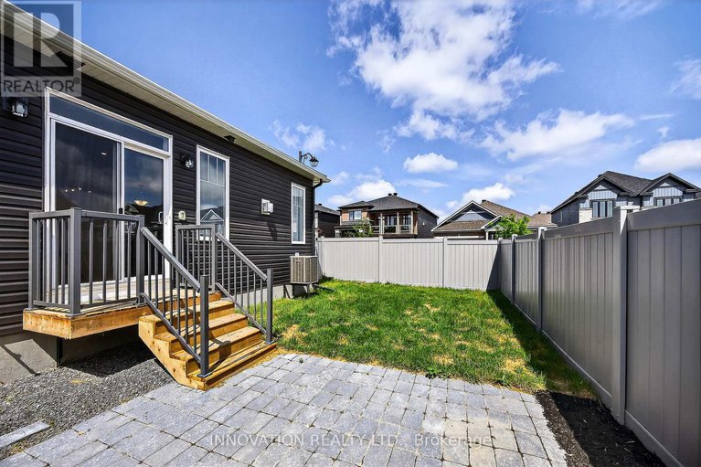 28505438/814-companion-crescent/mahogany-community/ottawa/ontario/K4M0X1_29