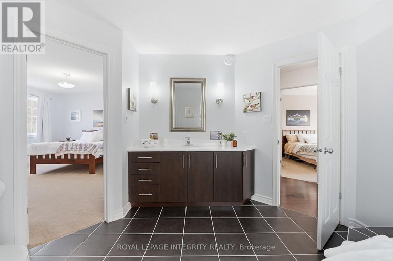 29397113/317-mercury-street/clarencerockland-twp/clarence-rockland/ontario/K4K0G7_23