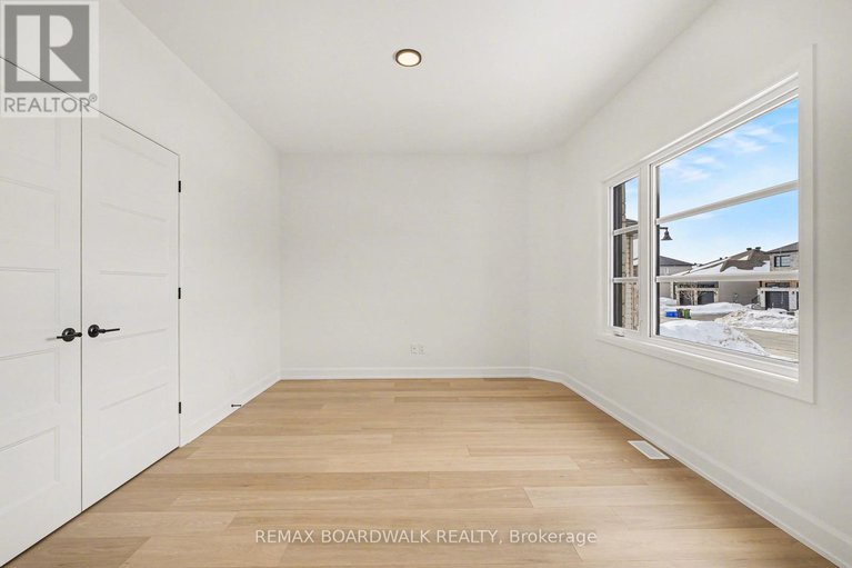 29312139/444-aurora-street/russell-twp/russell/ontario/K4R0L3_12