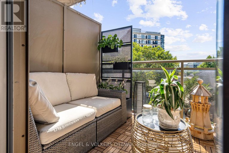 28862056/403-320-mcleod-street/ottawa-centre/ottawa/ontario/K2P1A3_17