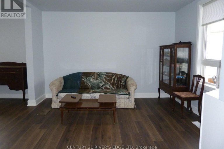 29117947/24-brouse-drive/iroquois/south-dundas/ontario/K0E1K0_15