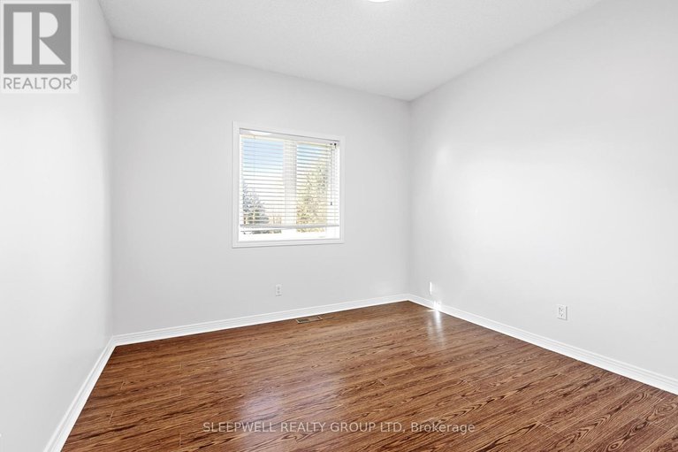 29058156/1040-misty-morning-lane/greely/ottawa/ontario/K4P1P8_18