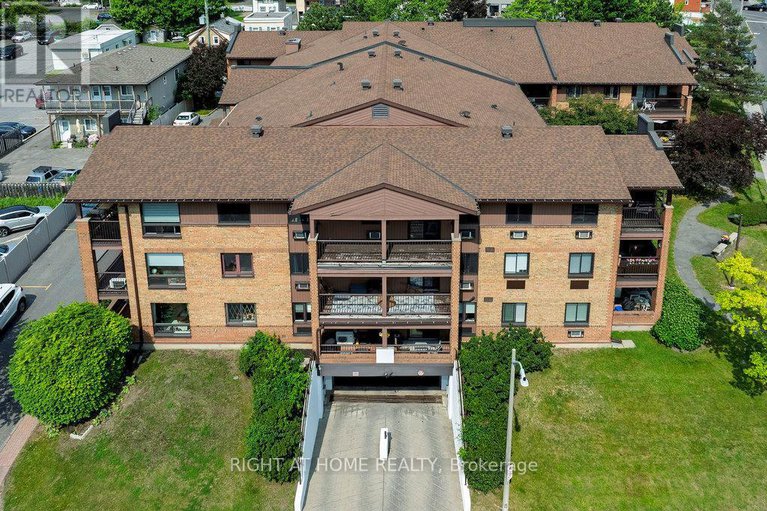 28485628/204-316-savard-avenue/vanier/ottawa/ontario/K1L7S2_1