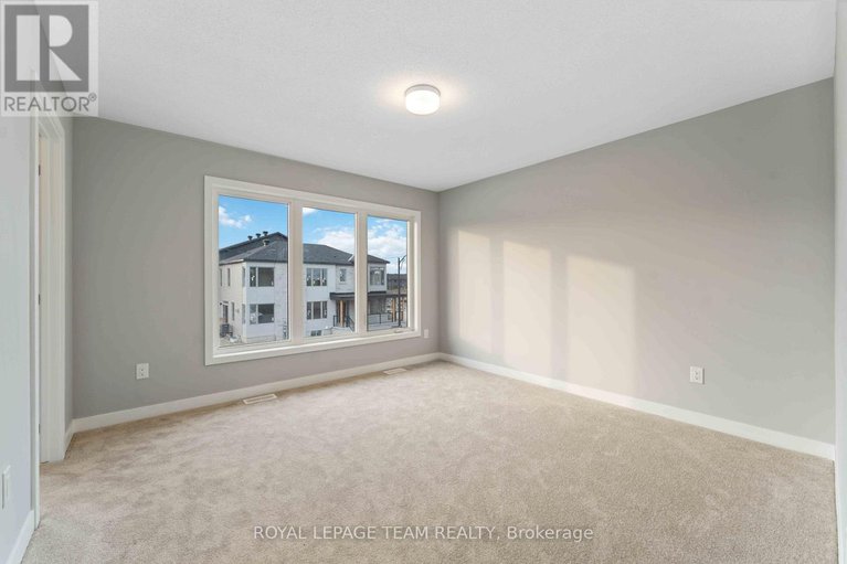 28156598/667-fenwick-way-e/stonebridge/ottawa/ontario/K2C3H2_19