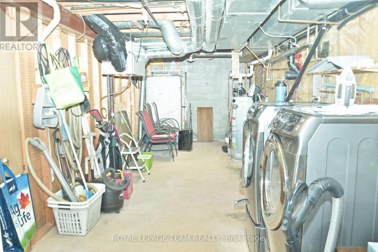 29683602/11119-grisdale-boulevard-w/south-dundas-matilda-twp/south-dundas/ontario/K0E1K0_26