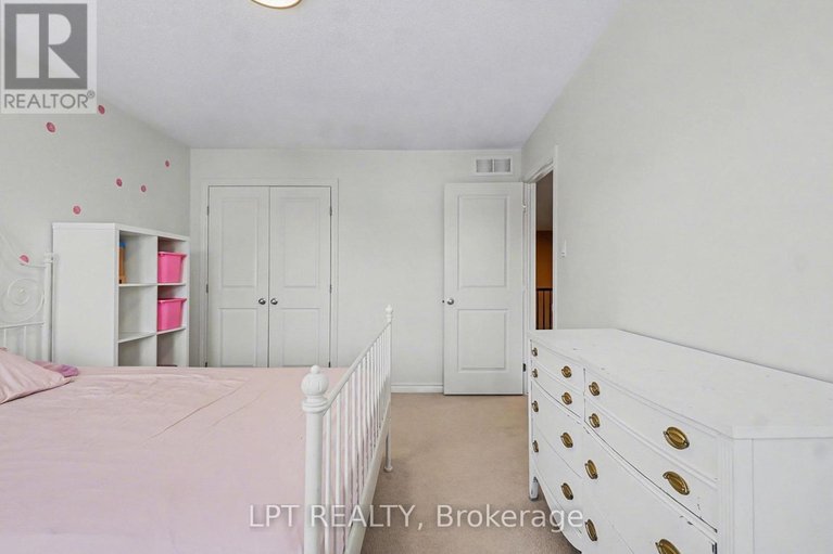 29654926/269-gracewood-crescent/blossom-parkkemp-parkfindlay-creek/ottawa/ontario/K1T0J1_25