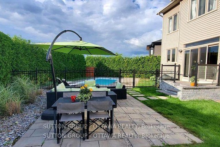 29658286/1969-plainhill-drive/notting-hillsummerside/ottawa/ontario/K4A0G1_28