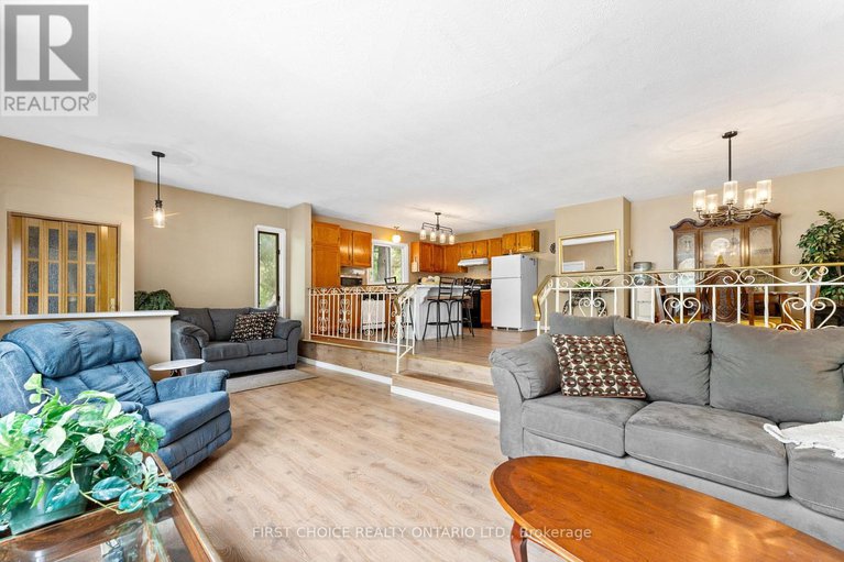 28507274/96-constance-lake-road/kanata-north-east/ottawa/ontario/K2K1X7_7