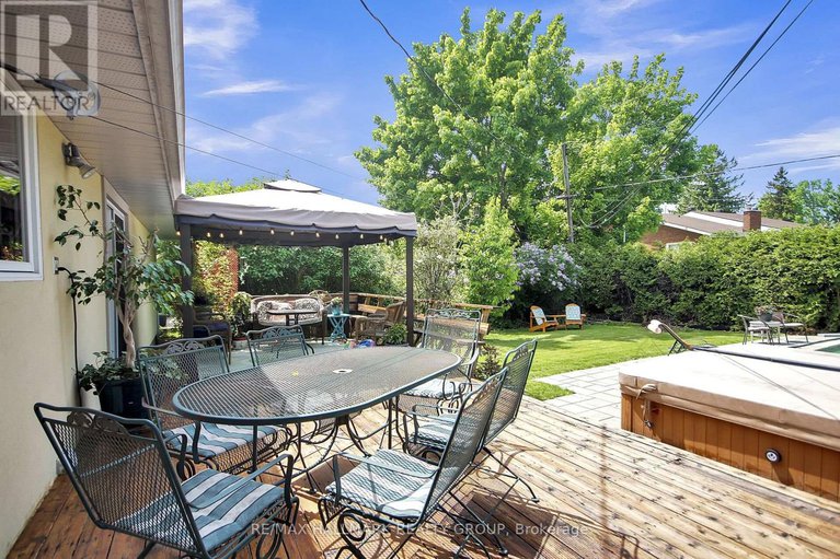 28389488/27-savuto-way/meadowlandscrestview/ottawa/ontario/K2G2S9_44