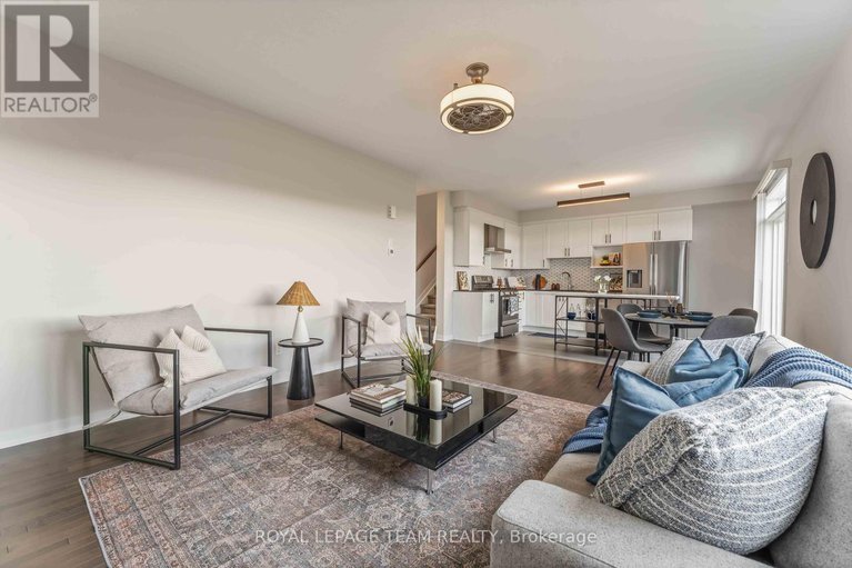 28886490/3040-travertine-way/half-moon-bay/ottawa/ontario/K2J6W9_12