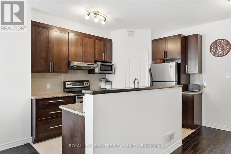 29422352/418-rochefort-circle/avalon-west/ottawa/ontario/K4A0M8_7