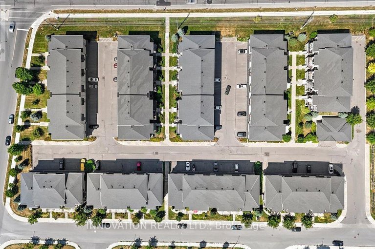 29278384/606-brian-good-avenue/riverside-southgloucester-glen/ottawa/ontario/K4M0G7_78