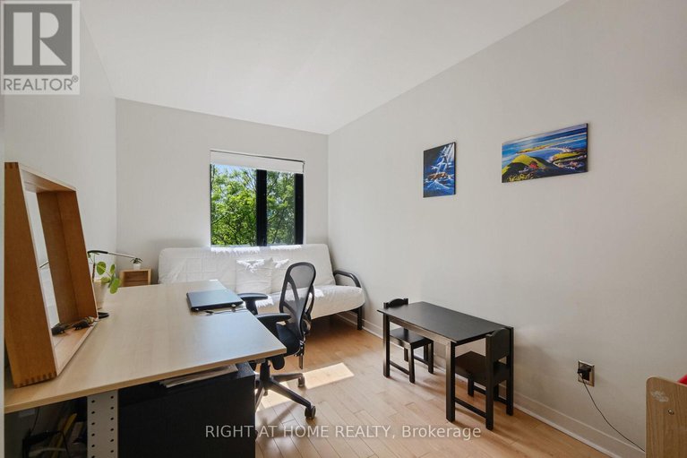 28407268/19-tuscan-private/west-centre-town/ottawa/ontario/K1R1C6_36