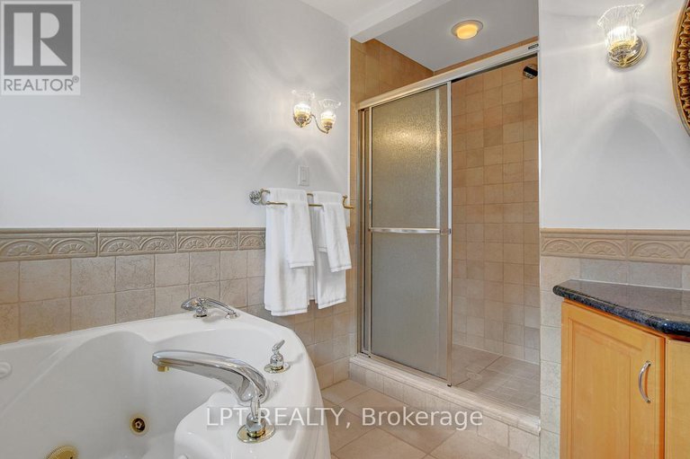 28499905/10a-ashburn-drive/borden-farmstewart-farmcarleton-heightsparkwood-hills/ottawa/ontario/K2E6N3_28