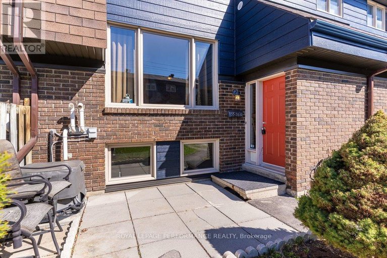 29678414/55-2610-draper-avenue/redwood-park/ottawa/ontario/K2H8X8_4