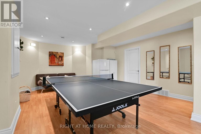 29635424/131-issam-private/ellwood/ottawa/ontario/K1T4B6_29