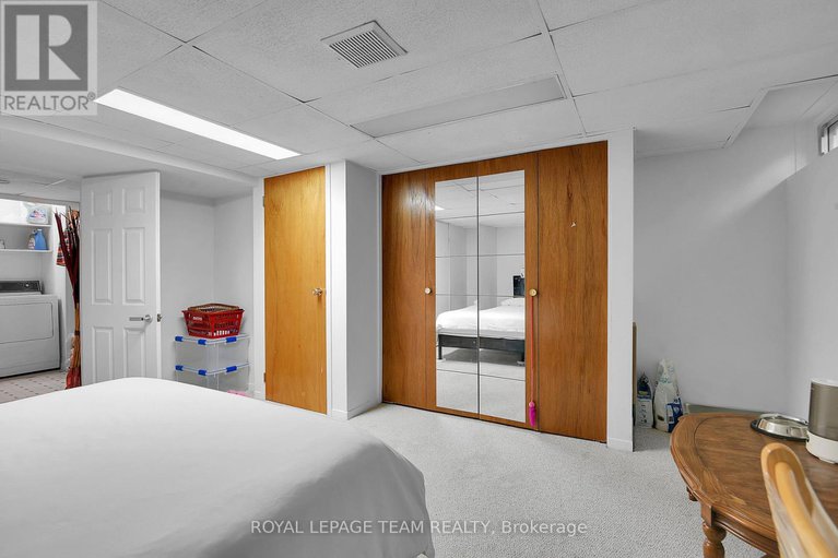 29041202/b-902-elmsmere-road/beacon-hill-south/ottawa/ontario/K1J7T6_17