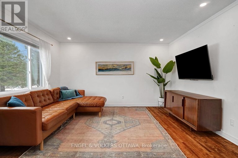 29523310/3822-indian-creek-road/clarencerockland-twp/clarence-rockland/ontario/K0A2A0_2