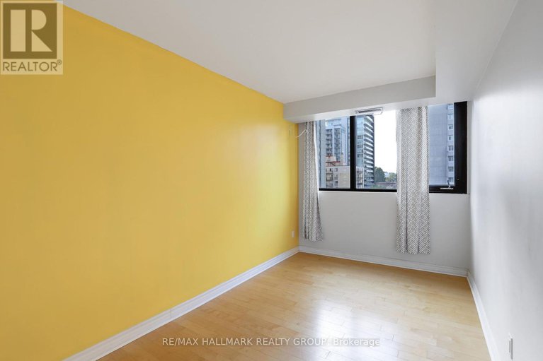 28867483/704-200-bay-street/ottawa-centre/ottawa/ontario/K1R7W8_26