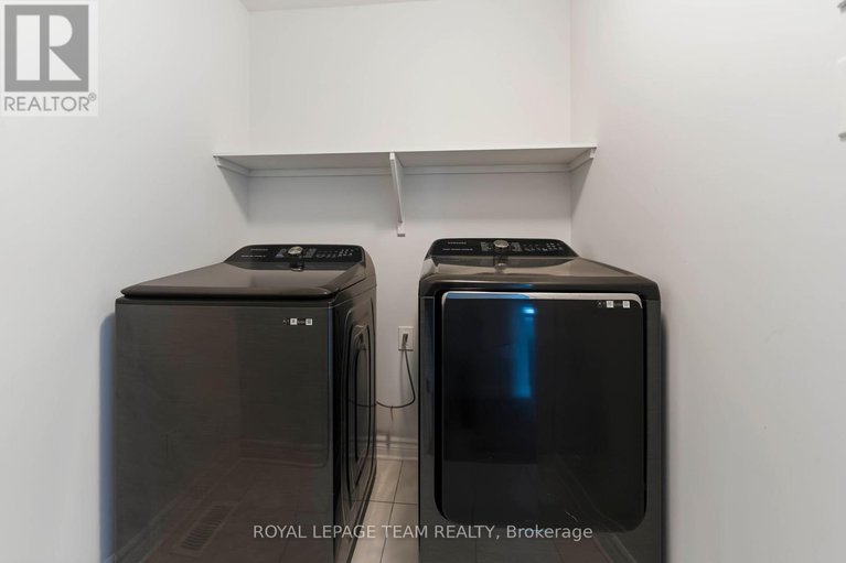28647828/1010-brian-good-avenue/riverside-southgloucester-glen/ottawa/ontario/K4M0R3_45