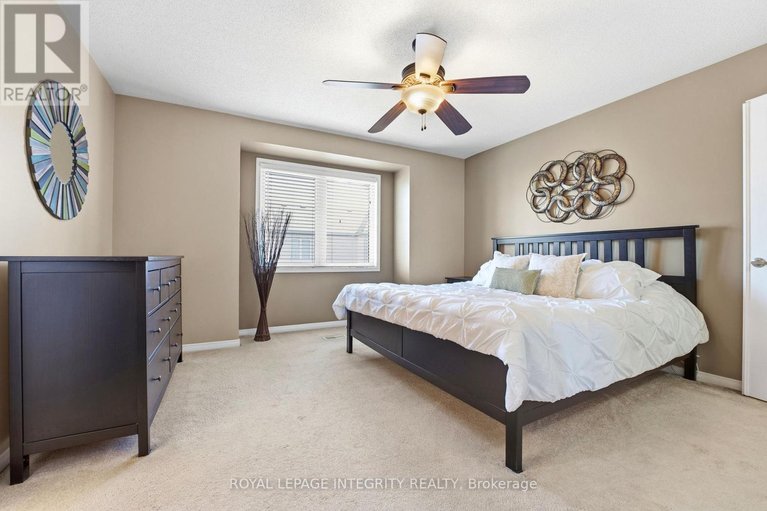 29600892/2720-grand-canal-street/half-moon-bay/ottawa/ontario/K2J0T1_31