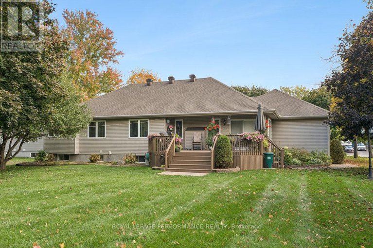 29118234/7051-donwel-drive/greely/ottawa/ontario/K4P1M7_32