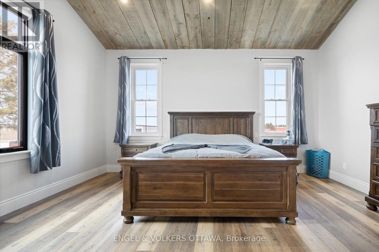 29464152/12099-county-38-road/north-dundas-winchester-twp/north-dundas/ontario/K0C2K0_17