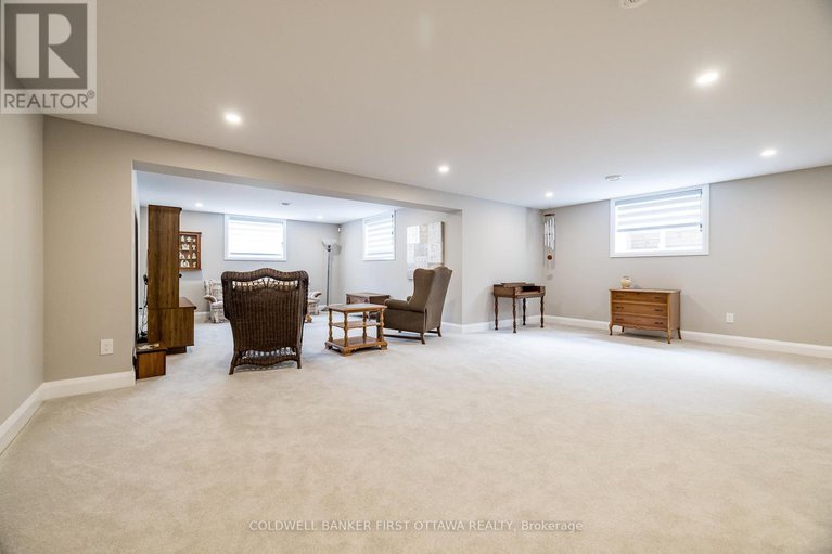 28424971/481-sangeet-place/goulbourn-twp-from-franktown-rdsouth-to-rideau/ottawa/ontario/K0A2Z0_42