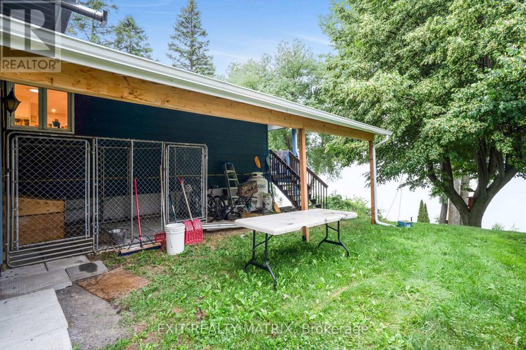 28576017/922-lalonde-road/lorignal/champlain/ontario/K0B1K0_29
