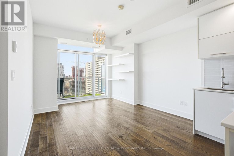 29543015/1701-255-bay-street/ottawa-centre/ottawa/ontario/K1R0C5_13