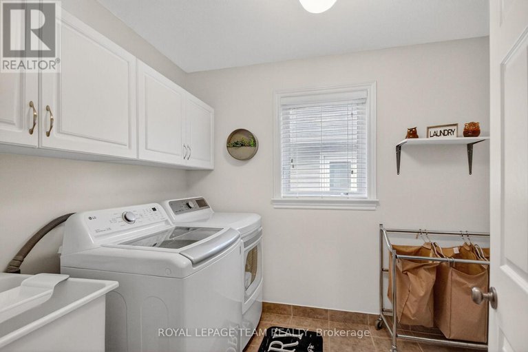 29201357/104-versilia-drive/barrhaven-east/ottawa/ontario/K2G7E4_40