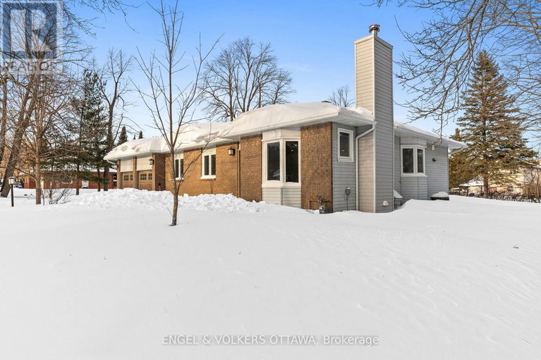27937895/1375-trebla-way/greely/ottawa/ontario/K4P1E4_5