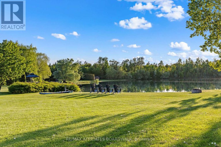 28743332/1700-lakeshore-drive/greely/ottawa/ontario/K4P1H1_44