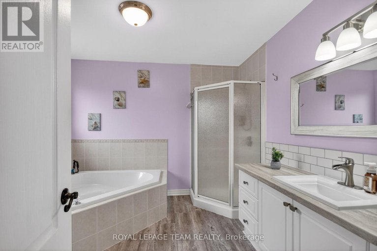 29614412/75-renoir-drive/embrun/russell/ontario/K0A1W0_27