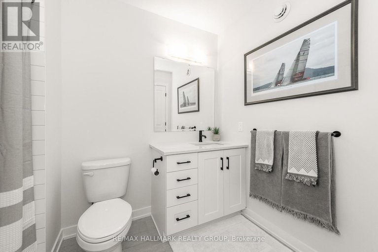 29405995/2260-copperhead-street/mer-bleuebradley-estatesanderson-park/ottawa/ontario/K1W4W6_39