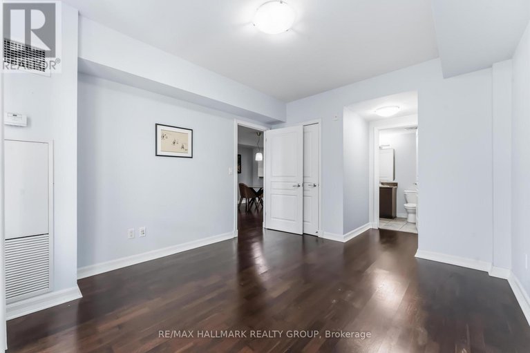 29198047/808-200-besserer-street/sandy-hill/ottawa/ontario/K1N0A7_15