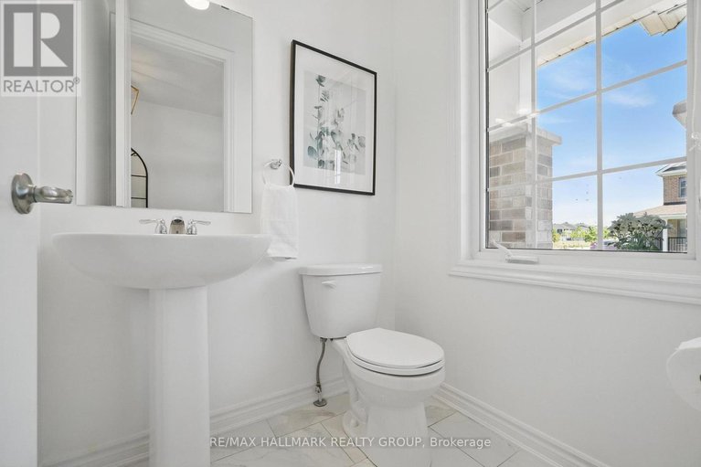 28632763/824-henslows-circle/avalon-west/ottawa/ontario/K4A5H6_5