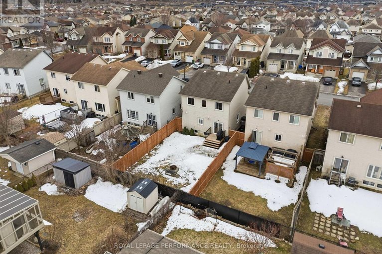 29550291/420-crystal-court/town-of-rockland/clarence-rockland/ontario/K4K0A1_33