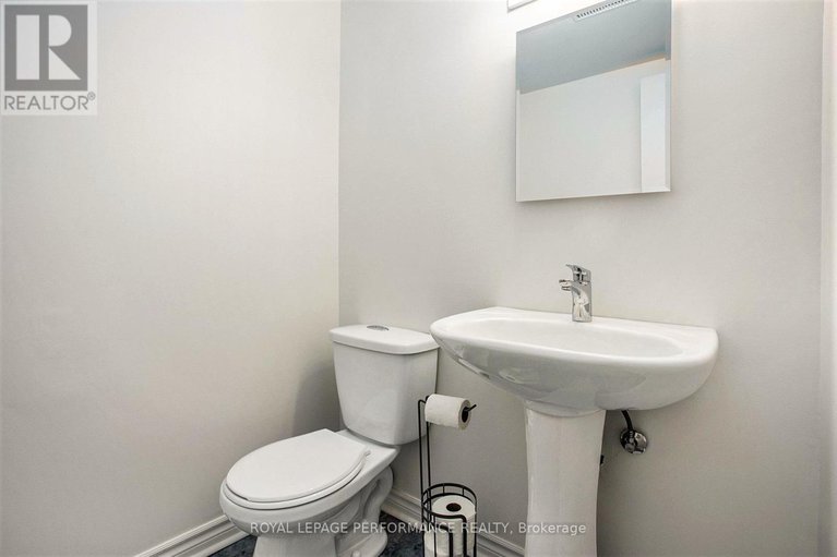 28972961/1757-trappist-lane/convent-glen-south/ottawa/ontario/K1C1X7_26