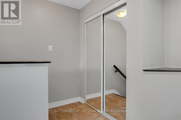 28998756/26-456-leboutillier-avenue/carson-meadows/ottawa/ontario/K1K2V7_6