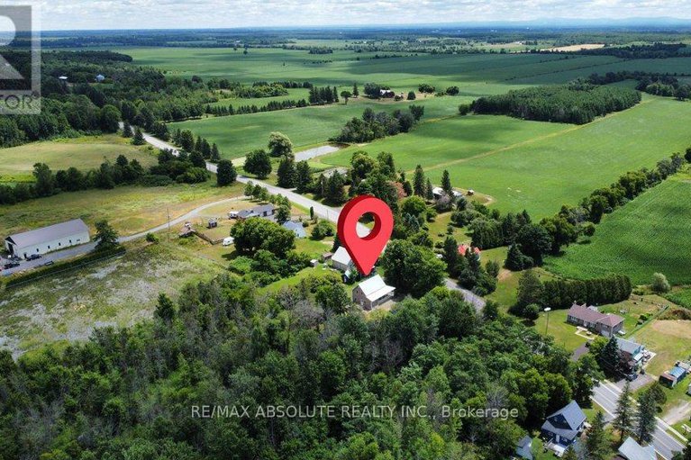 28648694/18597-dundas-street/south-glengarry-charlottenburgh-twp/south-glengarry/ontario/K0C1S0_41