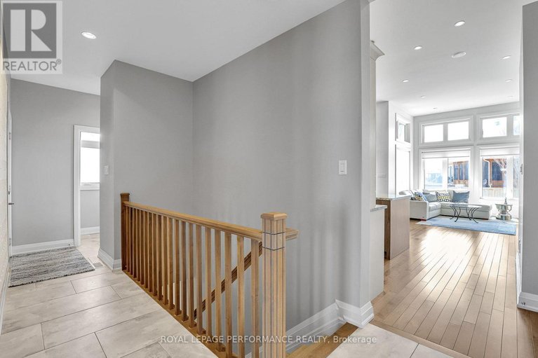 29578722/32-moore-street/richmond/ottawa/ontario/K0A2Z0_31
