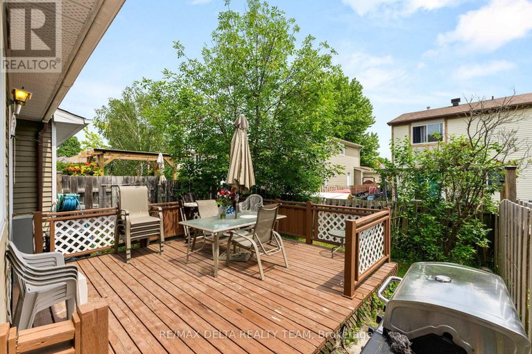 28461671/1401-coulter-place/bilberry-creekqueenswood-heights/ottawa/ontario/K1E3H9_33